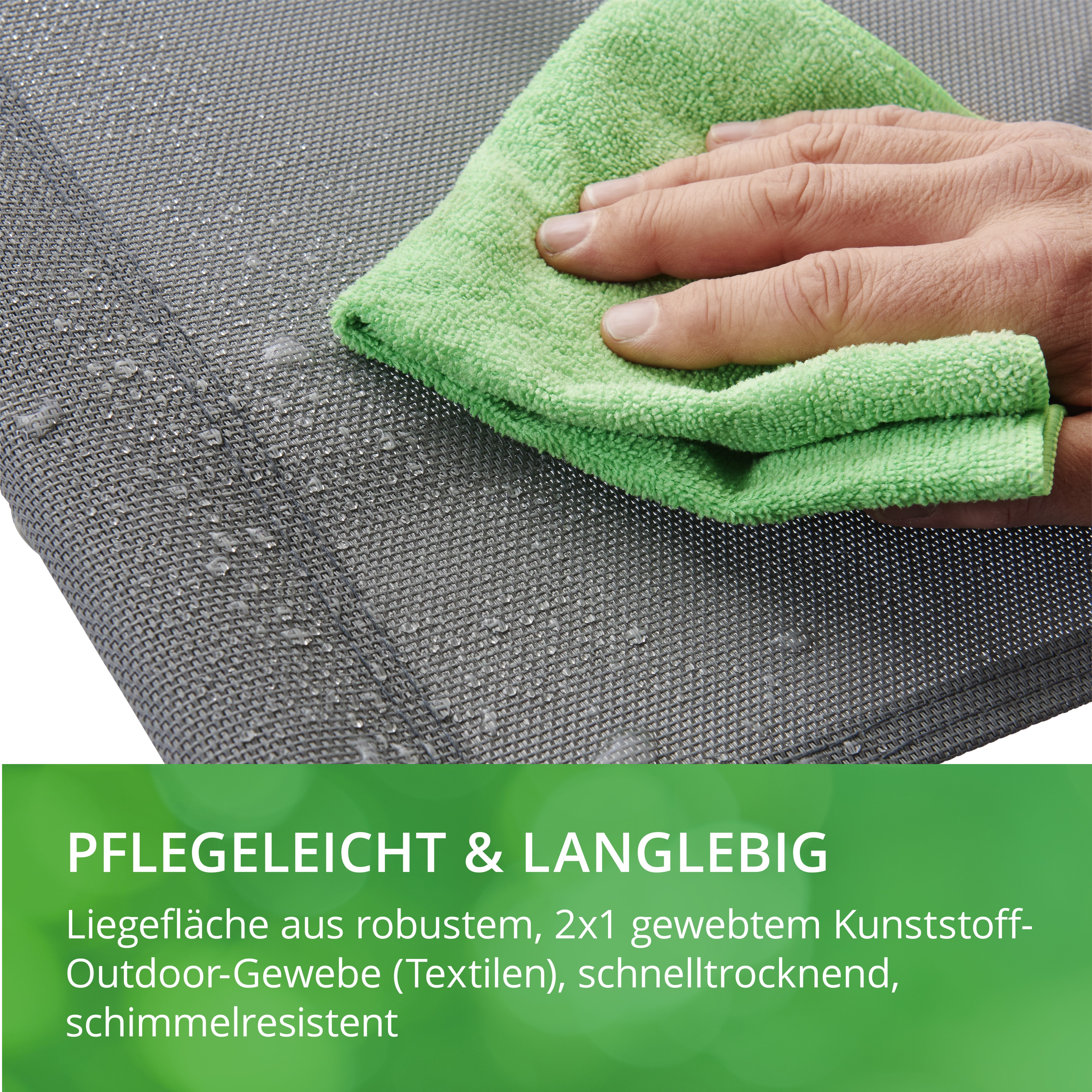 Hand reinigt graue Textiloberfläche mit grünem Tuch, Textil ist robust, gepolstert, schimmelresistent und schnell trocknend.