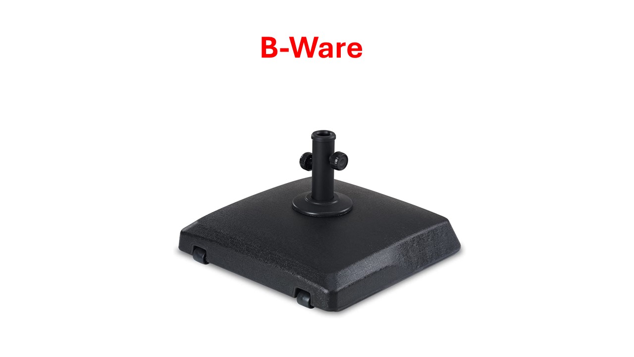 Schwarzer Sonnenschirmständer mit rotem Text B-Ware darüber.